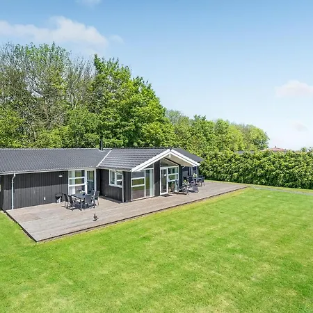 Holiday home 5 Bedroom Amazing In Sydals *